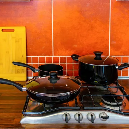 Spacious Near Dancing House & Wenceslas Square Appartement